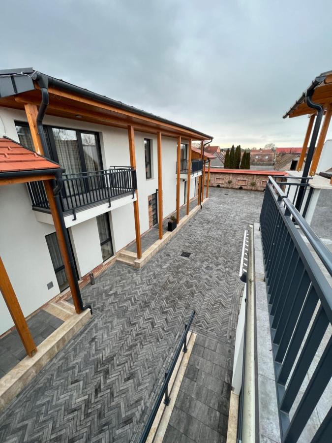H11 Rooms Esztergom Ngoại thất bức ảnh
